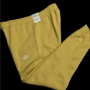 Nike Sportswear Club Fleece Joggers gold wheat brown tan all sizes! BV2671-725